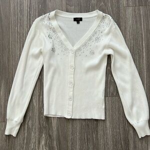 Never worn white cardigan size S